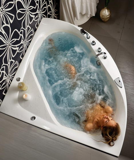 Фото  Balteco Linea S9 Гідромасажна ванна кутова  150х150, біла