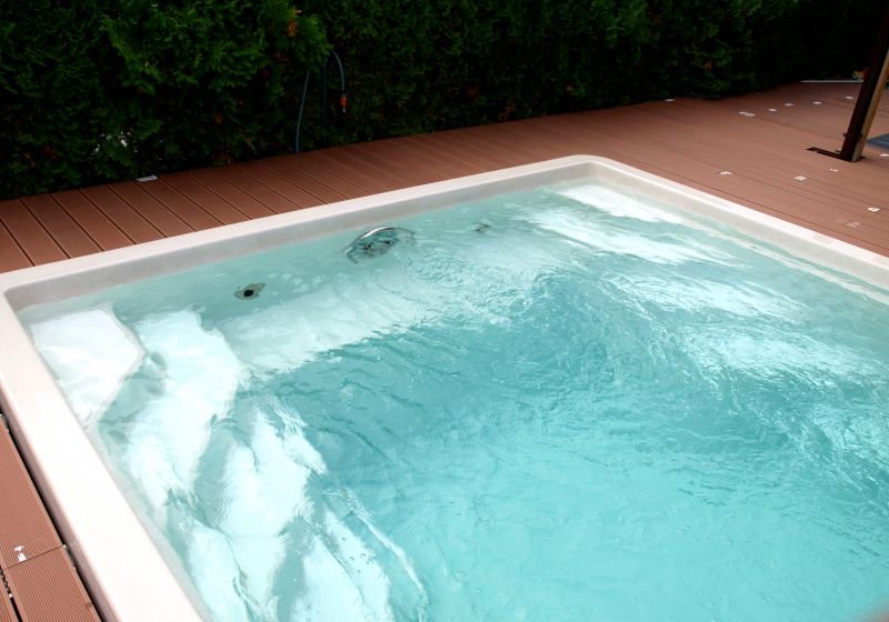Фото WaterPool Wanaka Чаша басейну 10x3,7x1,5, базовий колір